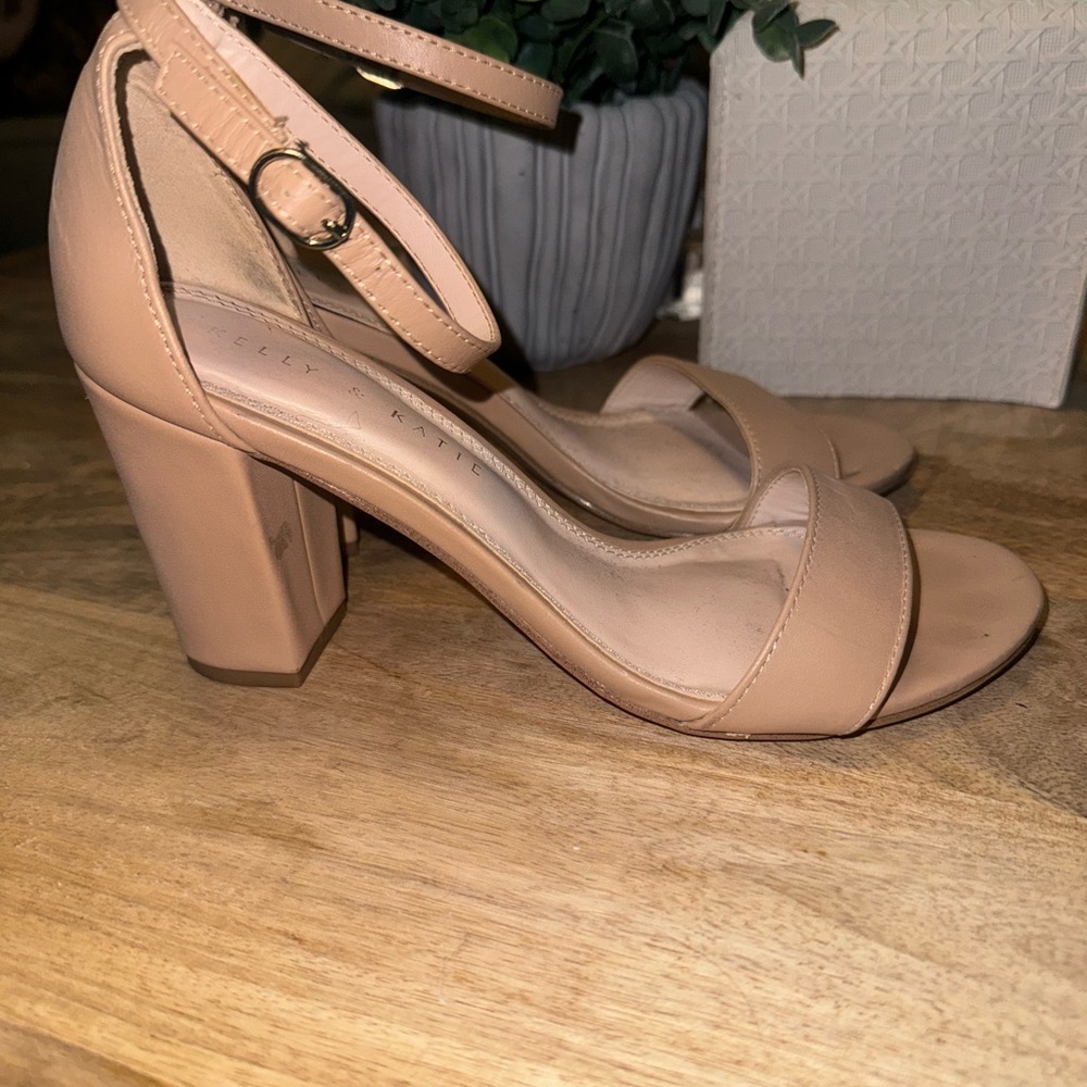 Tan Open Toe Kelly & Katie Heels with Ankle Strap - Size 6.5 - Picture 3 of 7